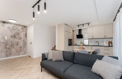 Miete einer stilvollen 4-Zimmer-Wohnung, 77 m², Stadtteil Bronowice, Krakau, Polen
